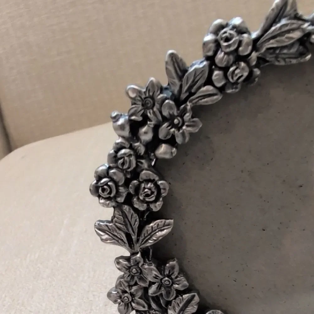 Vintage Floral Pewter Metal Picture Photo Frame